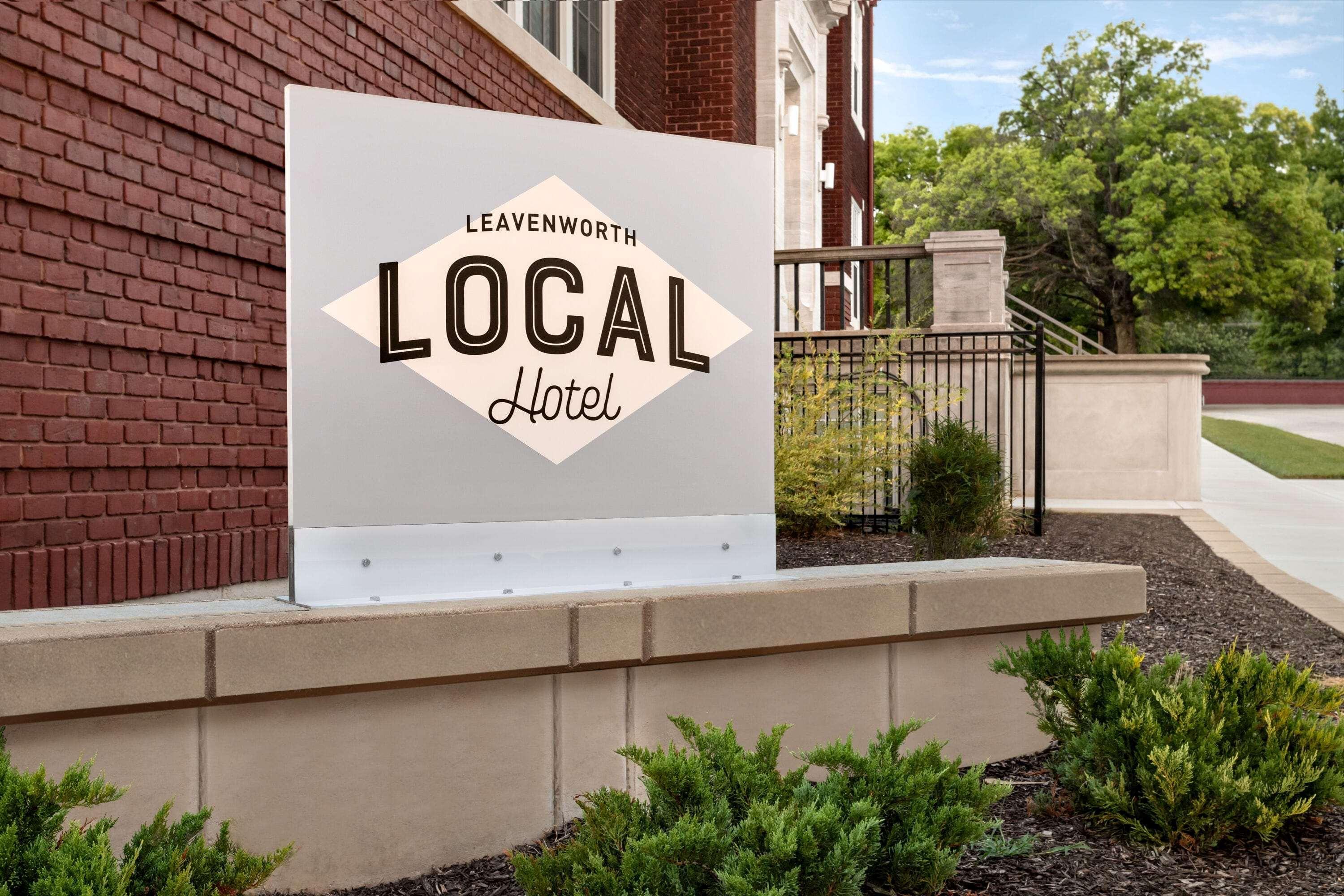 Leavenworth Local Hotel Exterior photo